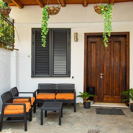 Lucas Central Relaxing House 地拉那 外观 照片